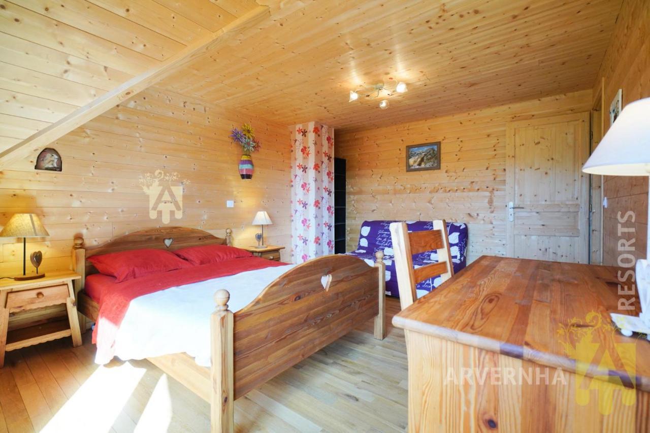 Chalet De Solene Chambon-sur-Lac Exterior photo